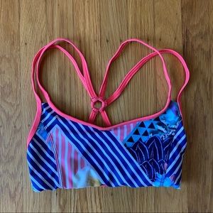 Onzie sports bra/bathing suit top